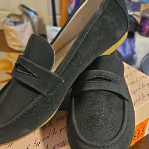 Kensie Black Women's Loafers